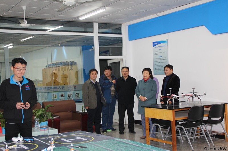 河北智飛極農(nóng)無(wú)人機(jī)科技|一鳶科技|行業(yè)定制無(wú)人機(jī)