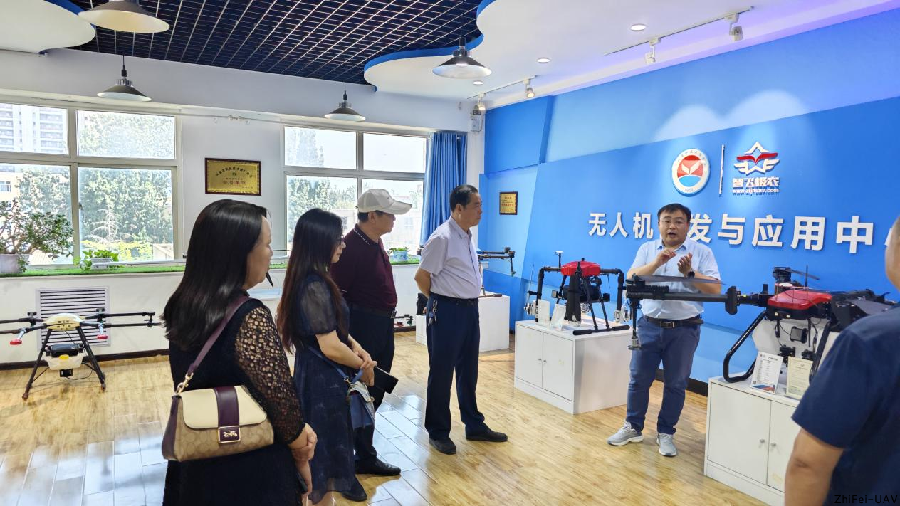 河北智飛極農(nóng)無(wú)人機(jī)科技|一鳶科技|行業(yè)定制無(wú)人機(jī) 河北智飛極農(nóng)無(wú)人機(jī)科技|一鳶科技|行業(yè)定制無(wú)人機(jī)